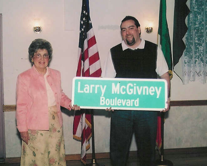 2006 Larry McGivney